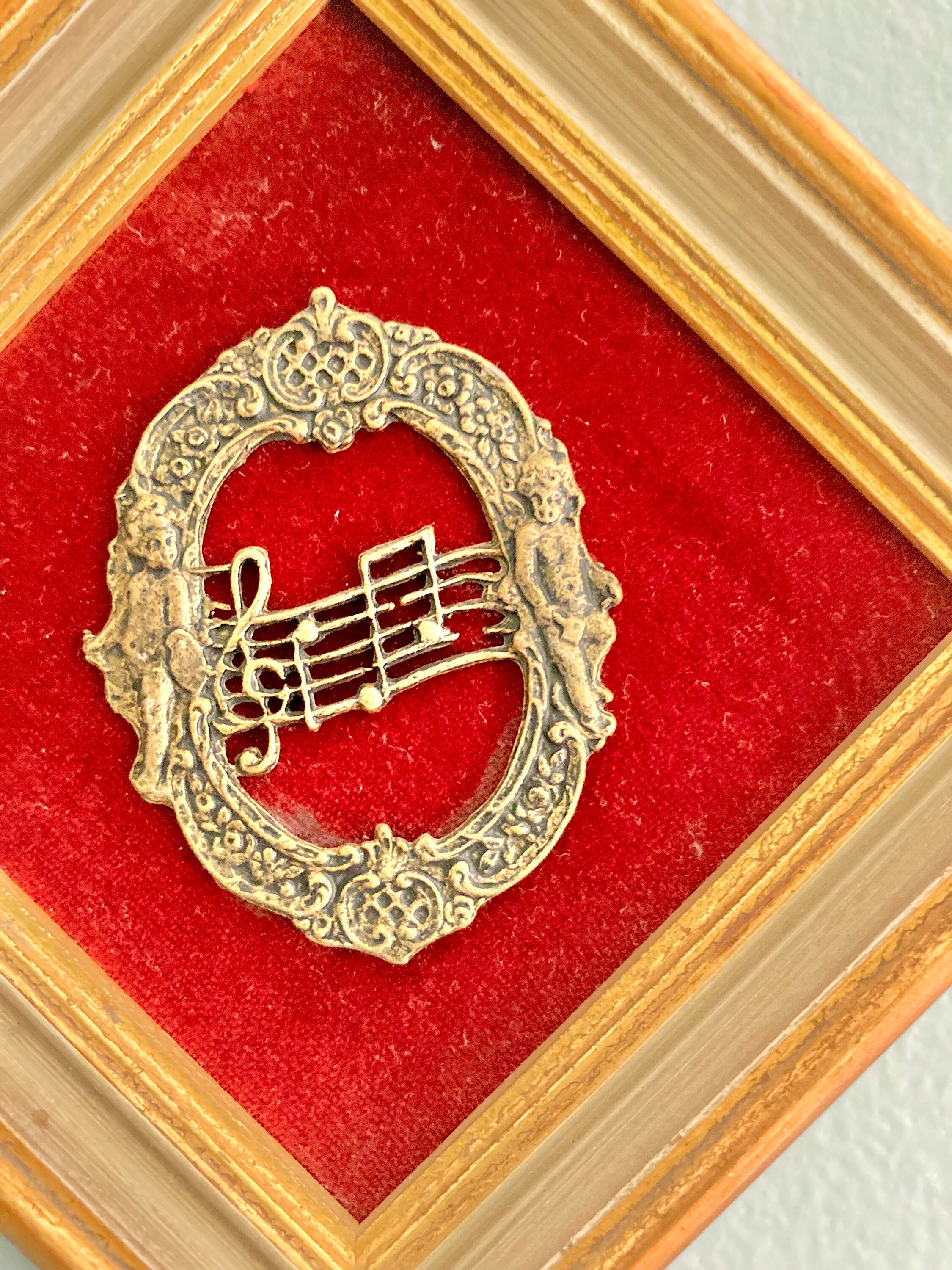 Vintage E.a. Riba Gold Tone Music Art: Red Velvet Framed Violin Decor