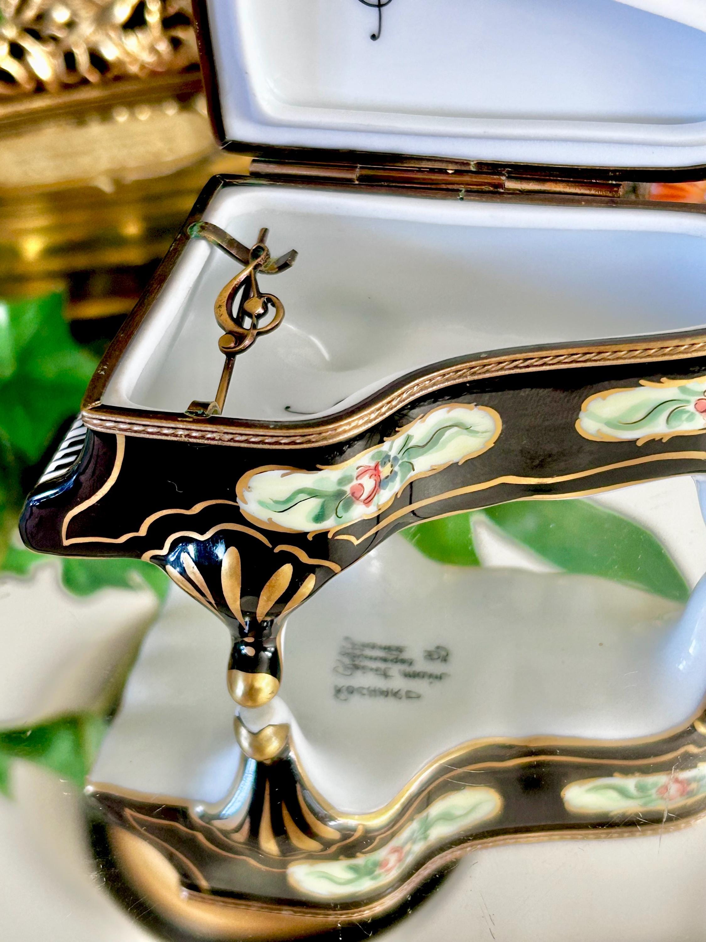 Vintage Limoges Peint Main Baby Grand Piano Small Porcelain Box