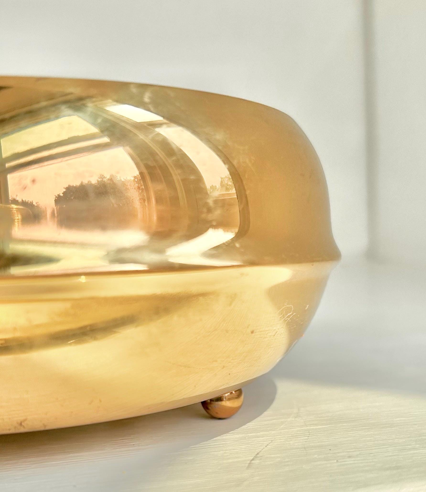 Vintage Coppercraft Guild Brass Bowl: Ridged Design, Ball Feet