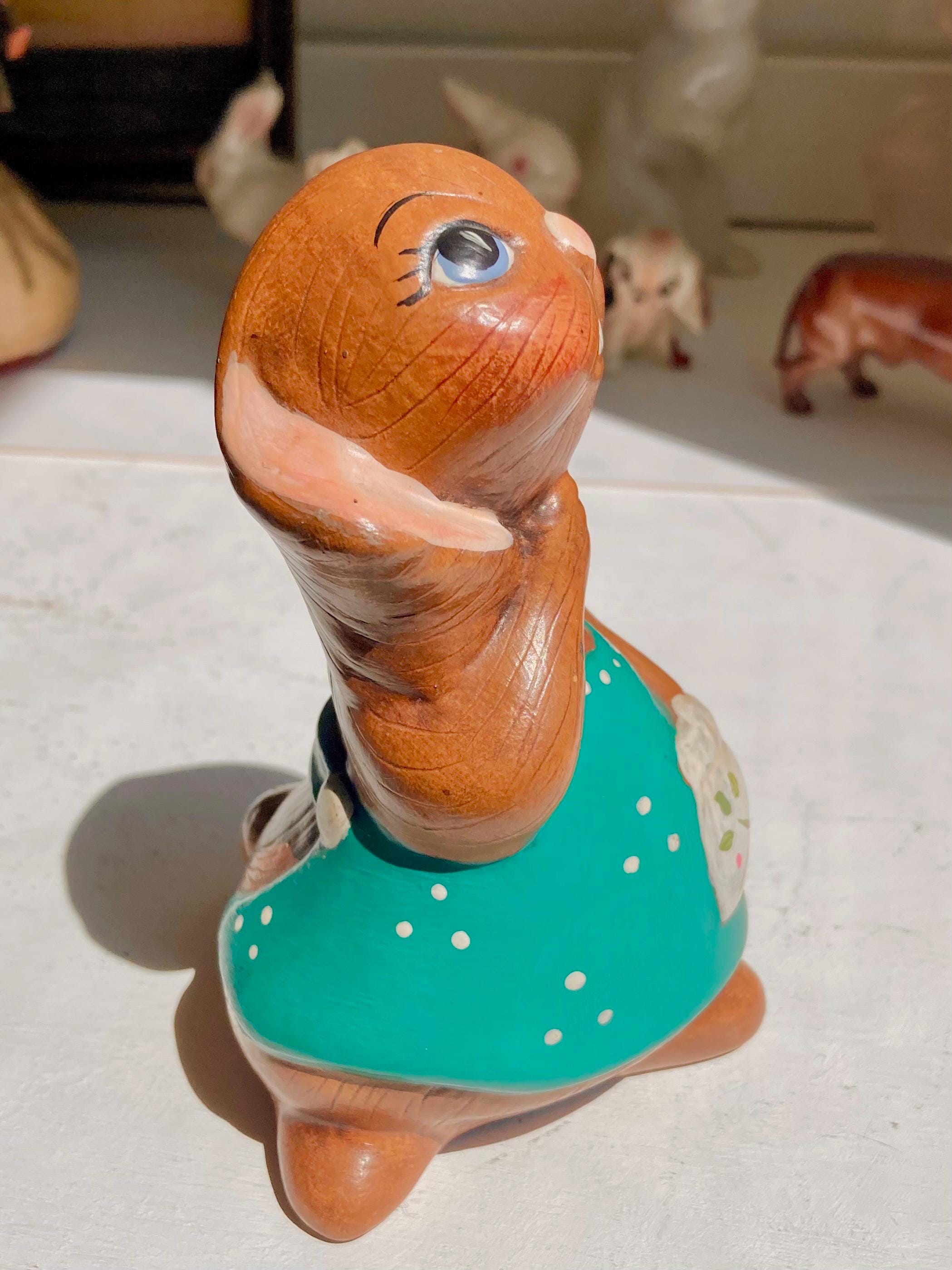 Vintage Pendelfin Lucy Pocket Rabbit Figurine: 1960s Hand-Painted Bunny