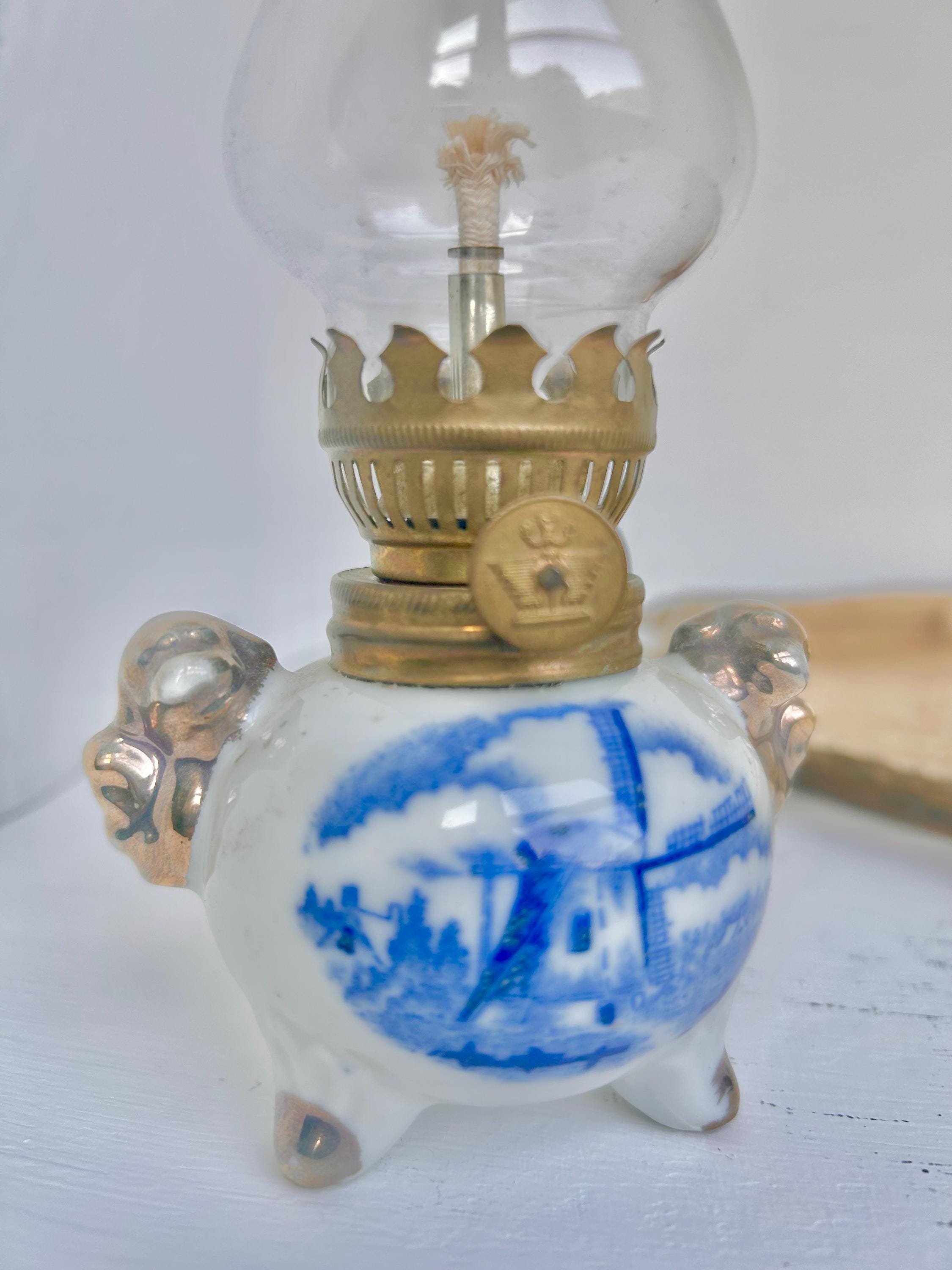 Vintage Dutch Windmill Porcelain Oil Lamp: Blue & White China, Gilt Trim