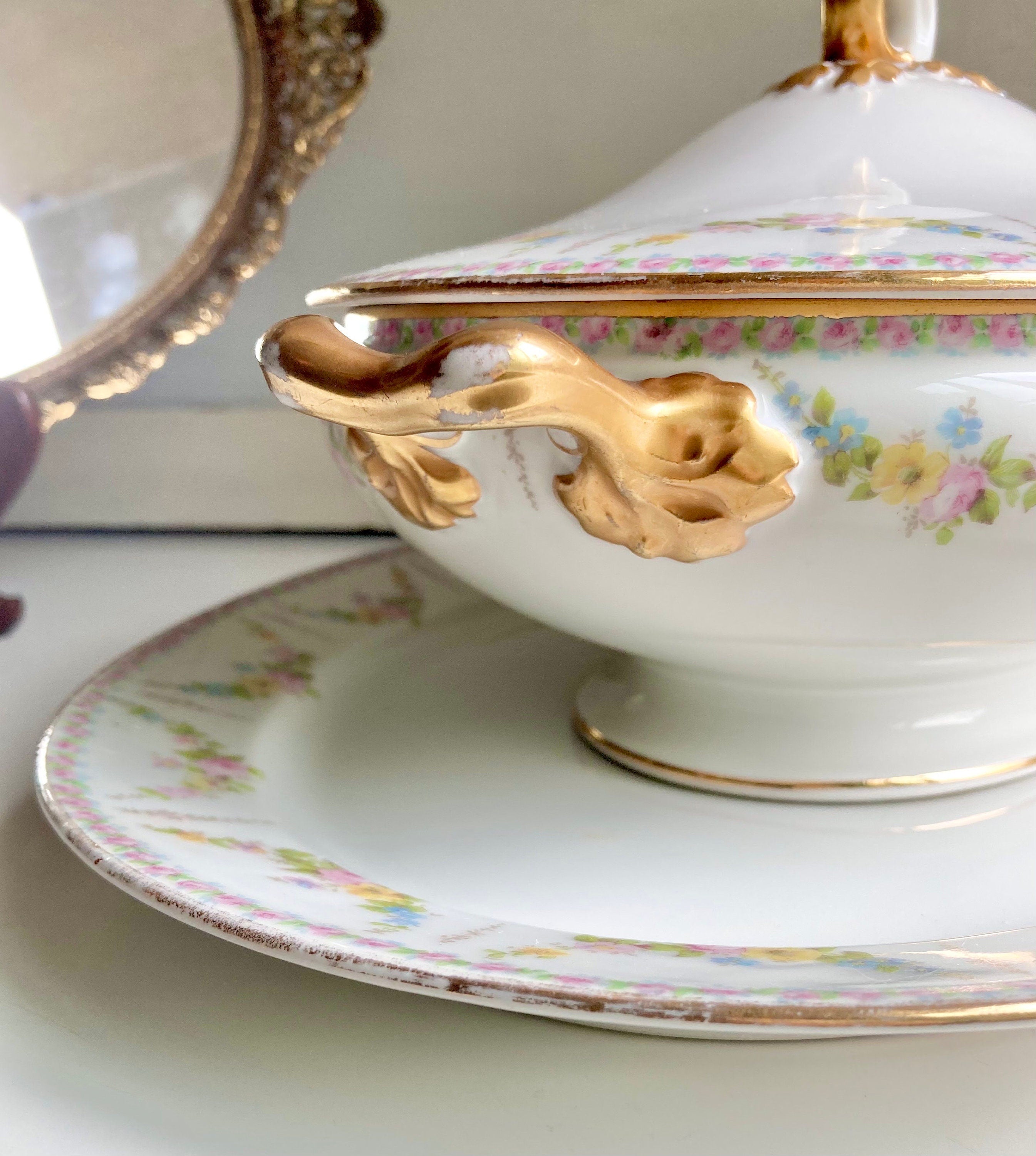 Vintage Limoges France Lidded Tureen: Wm Guerin & Co Floral Garland