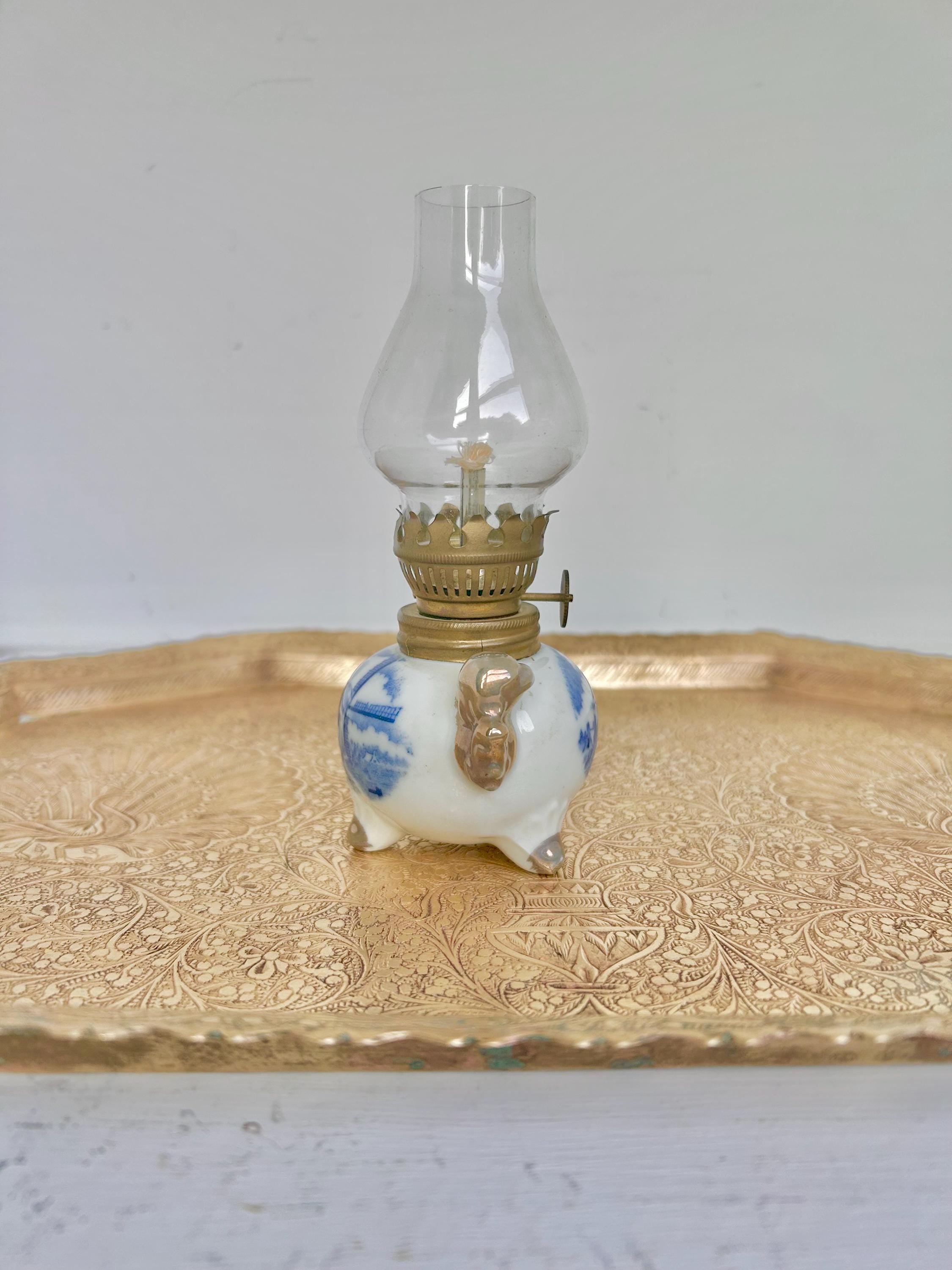 Vintage Dutch Windmill Porcelain Oil Lamp: Blue & White China, Gilt Trim