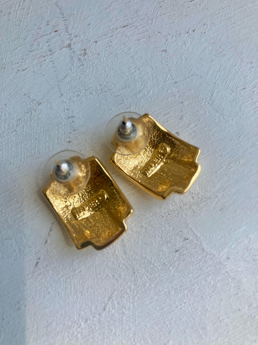 Vintage NAPIER Gold Tone Earrings: 1980s Bold Glamour