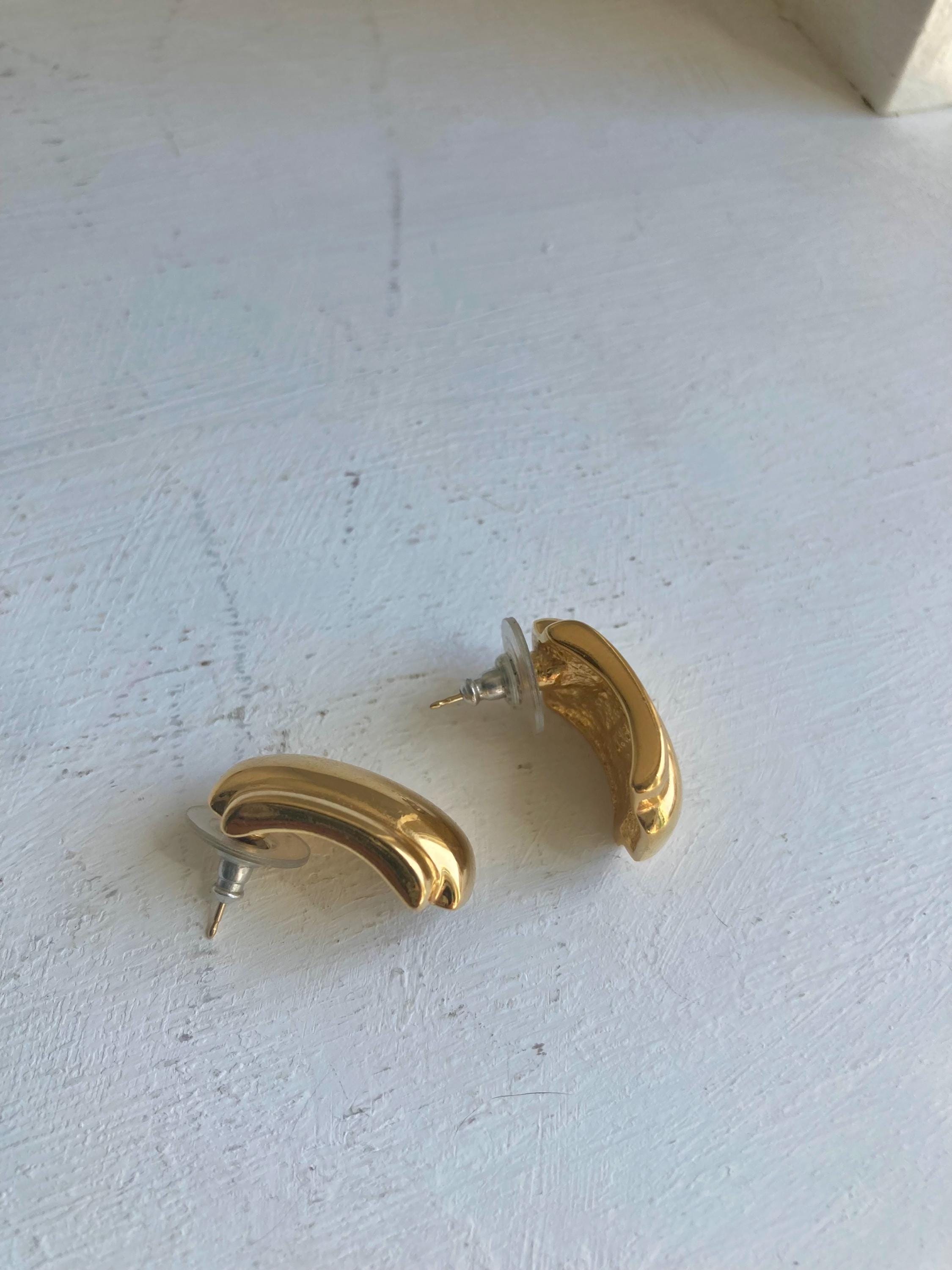 Vintage NAPIER Gold Tone Earrings: 1980s Bold Glamour
