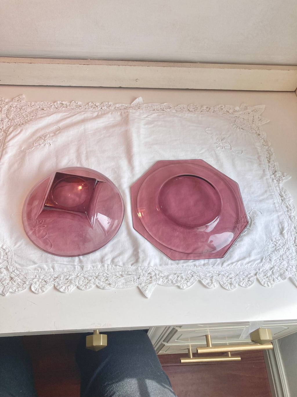 Vintage Hazel Atlas Moroccan Amethyst square-base bowl and octagon plate set