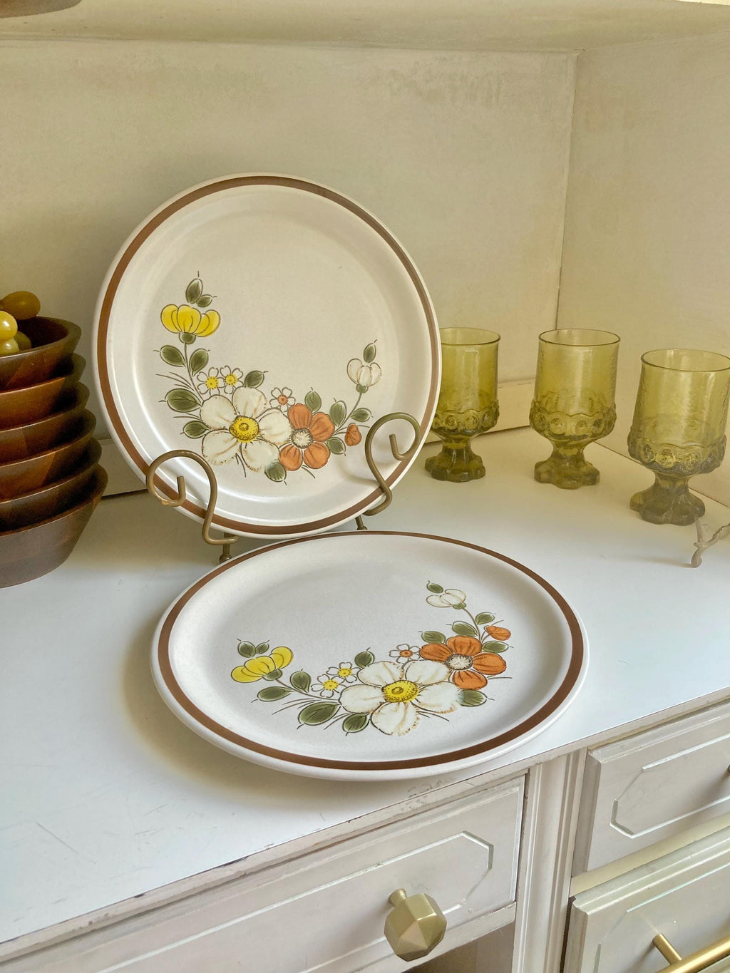 Vintage Woodhaven Sunnybrook Stoneware Dinner Plates - Floral Cottage Set of 2
