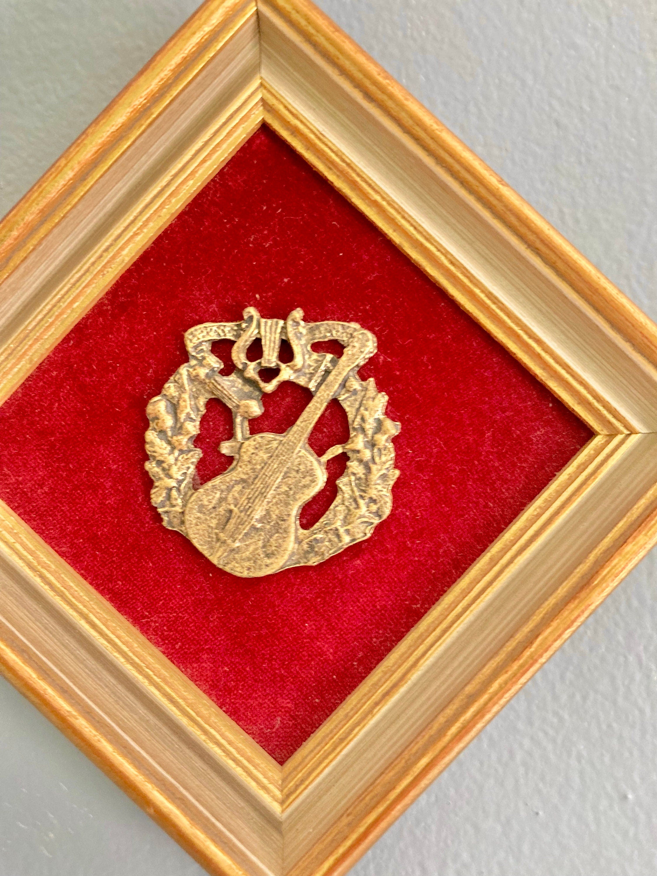 Vintage E.a. Riba Gold Tone Music Art: Red Velvet Framed Violin Decor