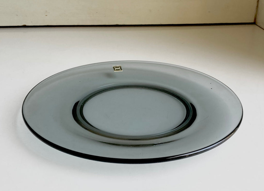 Hadeland Norway Smoke Glass 7.5" plate - original sticker
