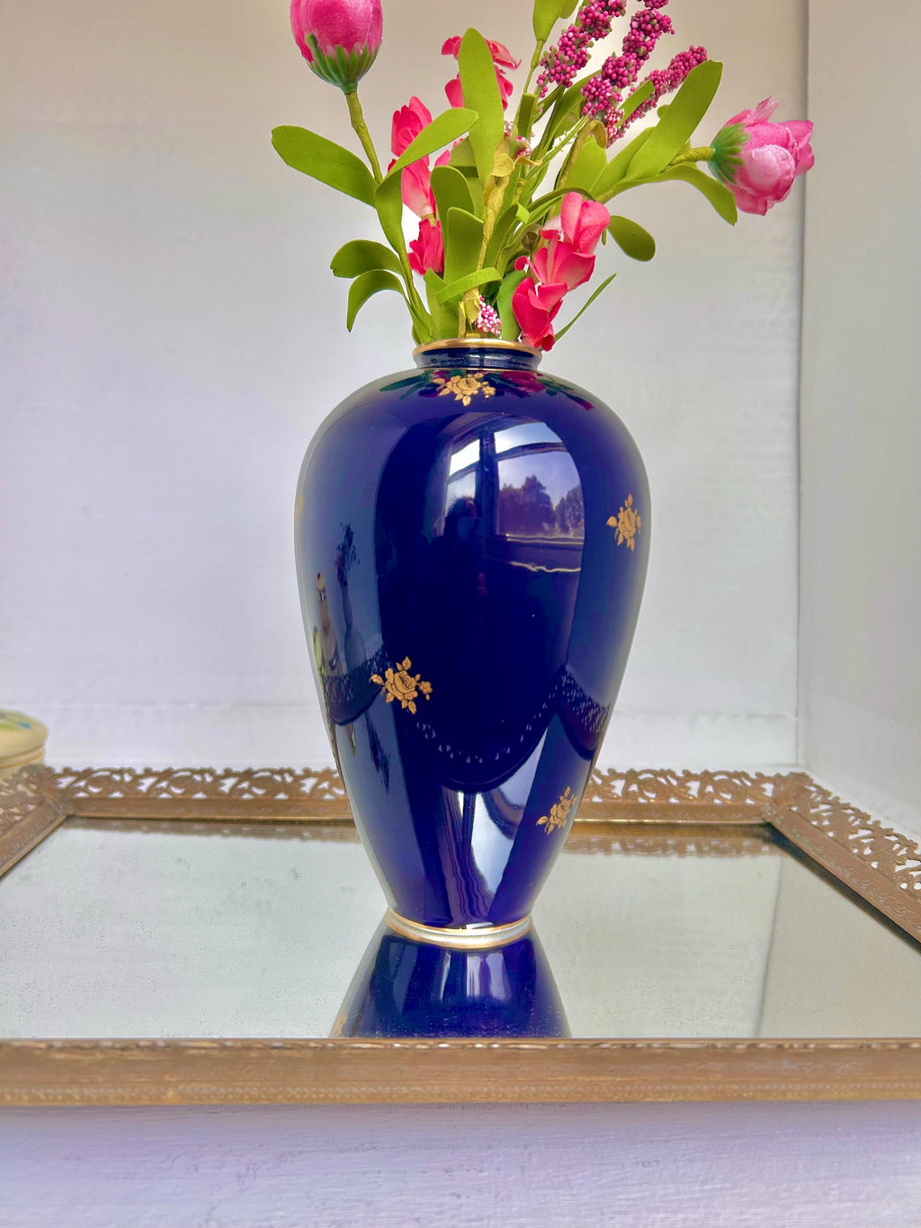 Vintage Lindner Kueps Bavaria Cobalt Vase: 22K Gold Roses - Note Condition