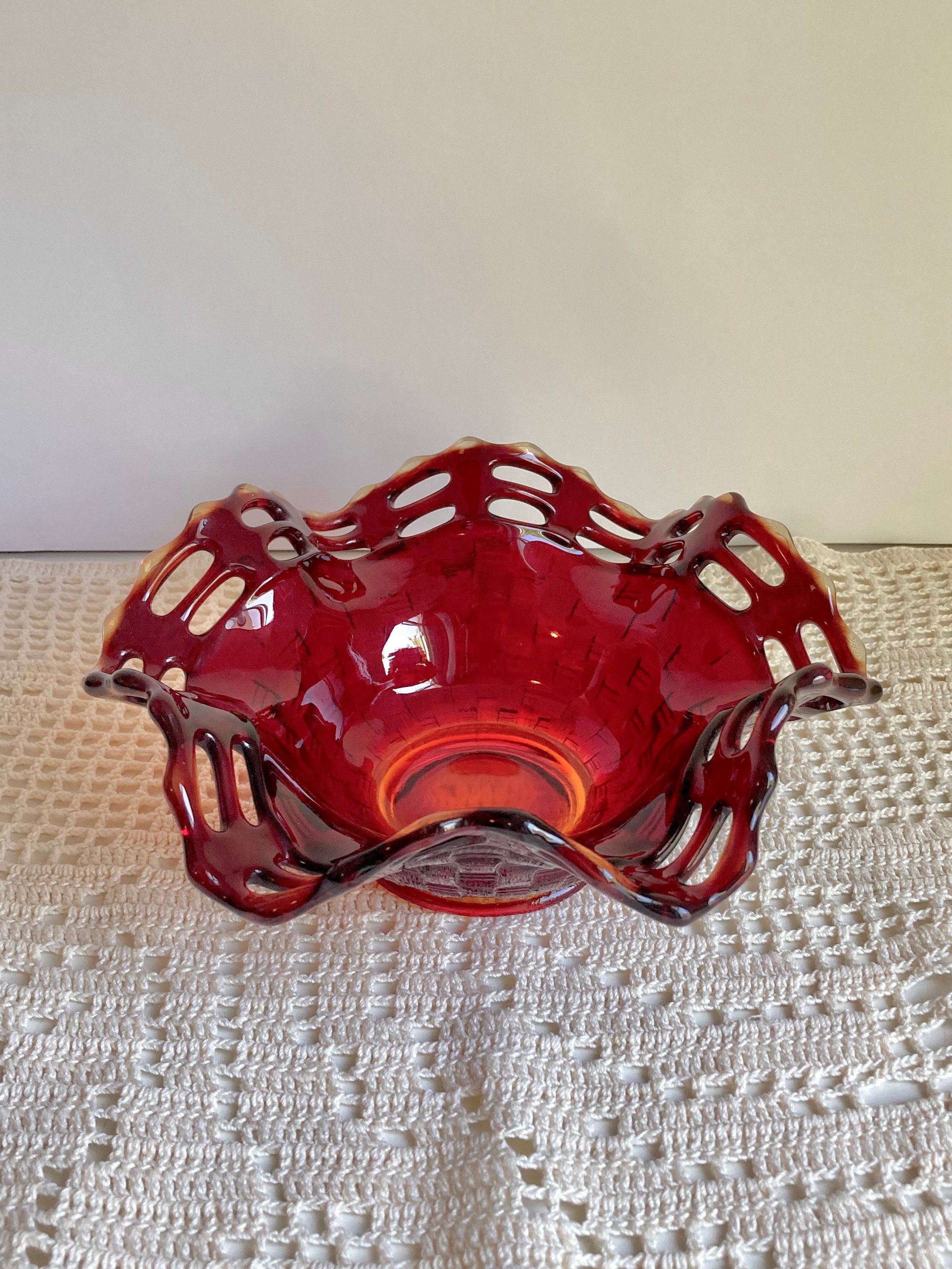 Vintage Fenton Amberina Glass Bowl: Basket Weave Lattice Rim, 6”