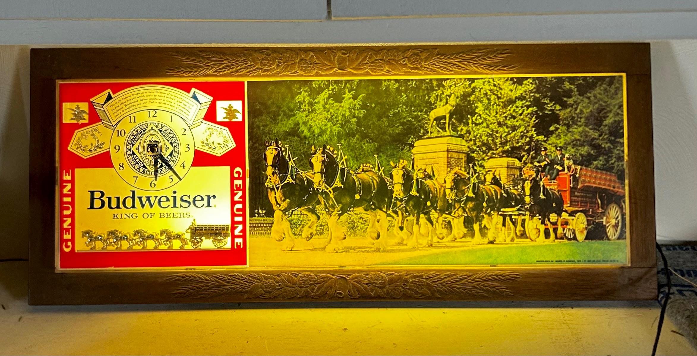 Vintage 1979 Budweiser Clydesdales Light Box Clock Sign, Working Bar Decor
