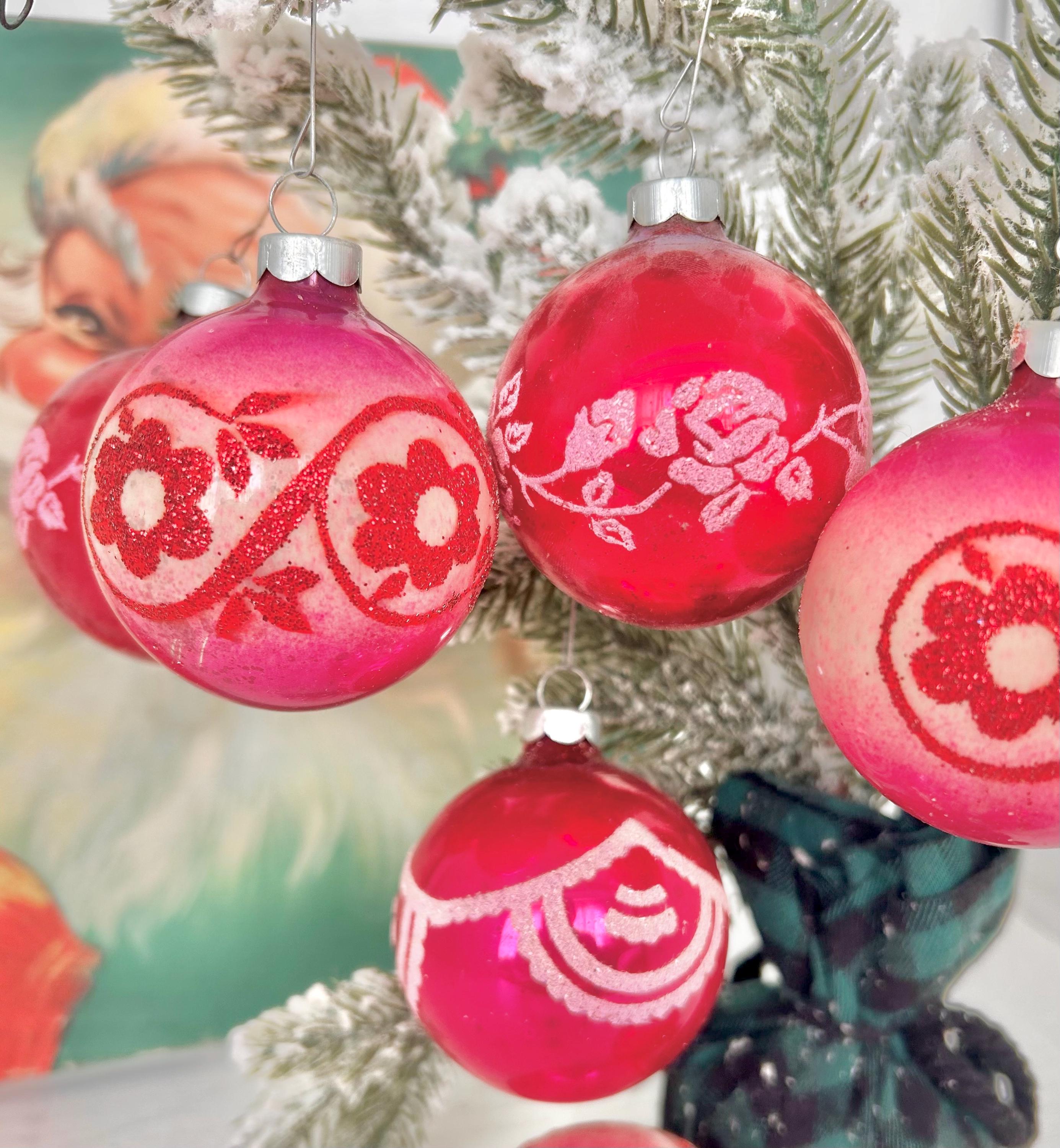 Vintage Christmas Bulb Ornaments by GOBY: Stenciled Pinks