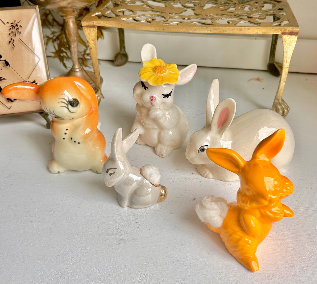 Vintage Ceramic Bunny Figurines: Cottontail Cotton Ball Dispenser