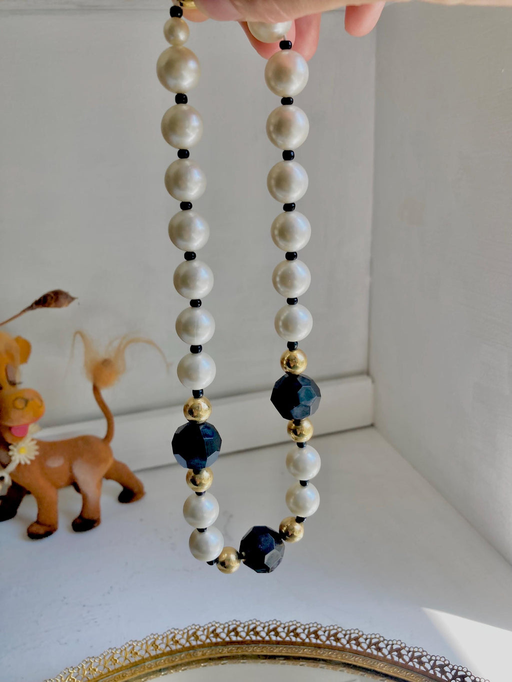 1980s AVON Beaded Necklace: Faux Pearls & Black Beads