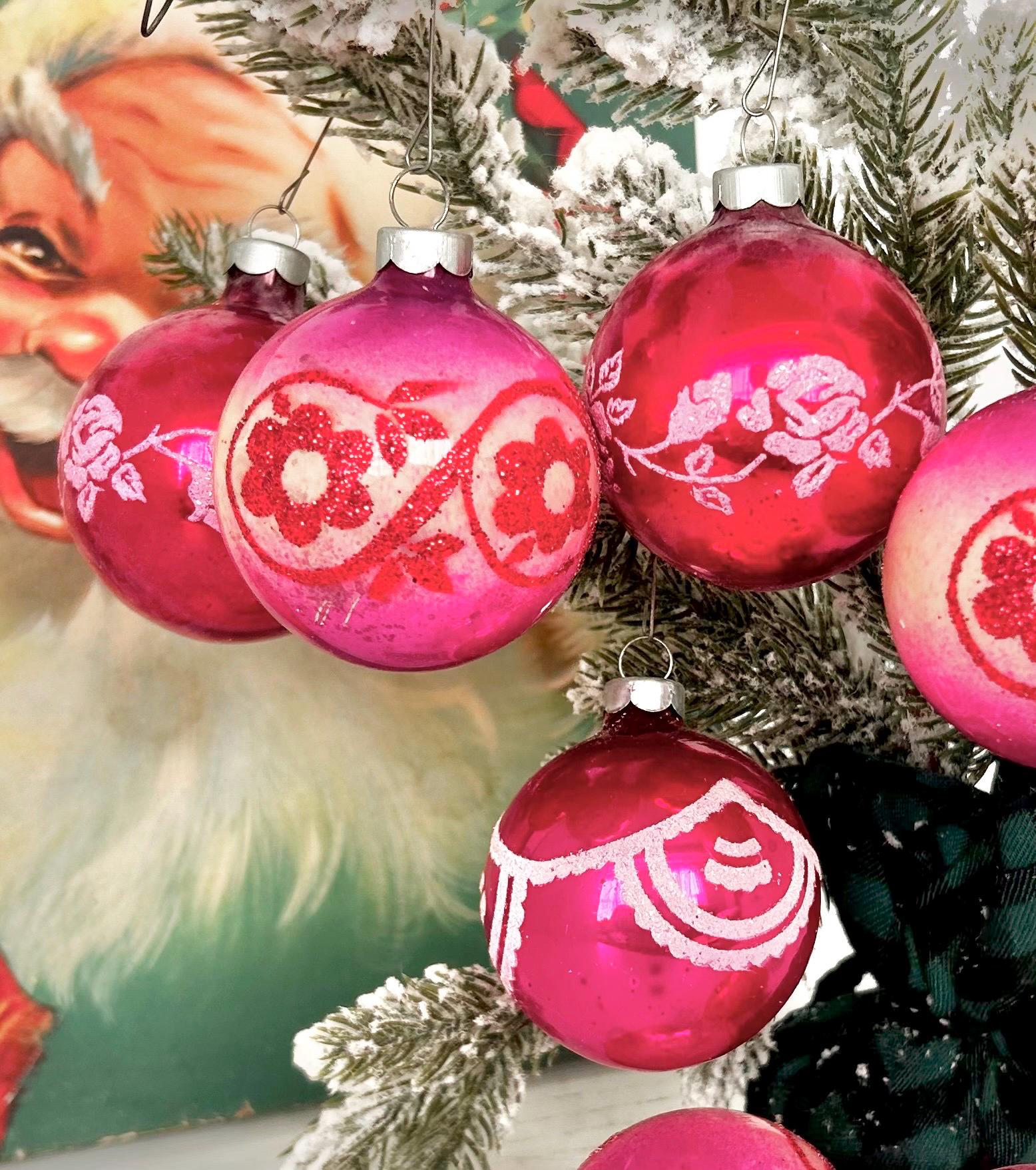 Vintage Christmas Bulb Ornaments by GOBY: Stenciled Pinks
