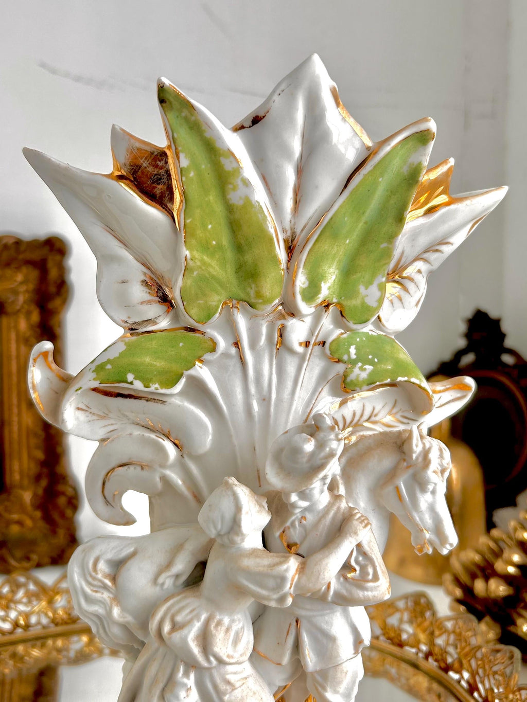 Antique Porcelain Vieux Paris/Vieux Bruxelles Figural Vase