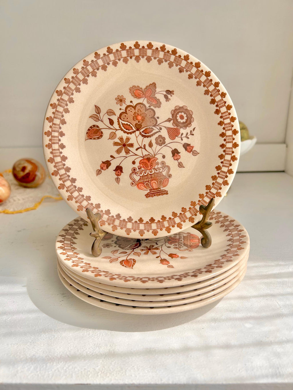 Vintage Johnson Bros Jamestown Side Plates: Cottage Folkloric Set of 6