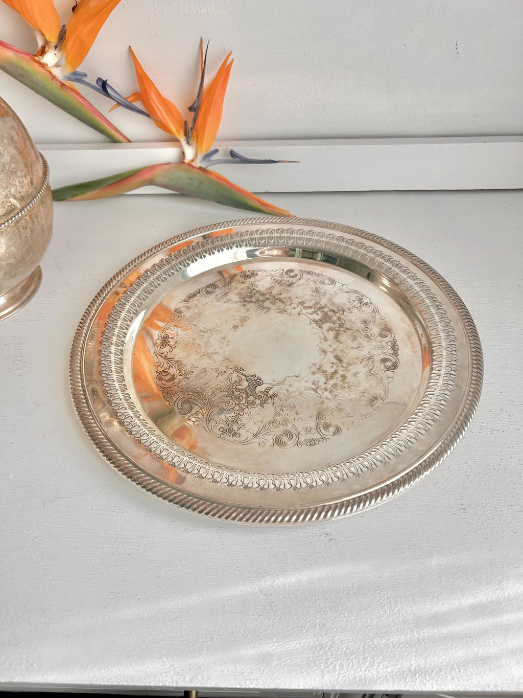 Vintage International Silver Co. Silverplated Platter: Perforated Rim, 12 inch