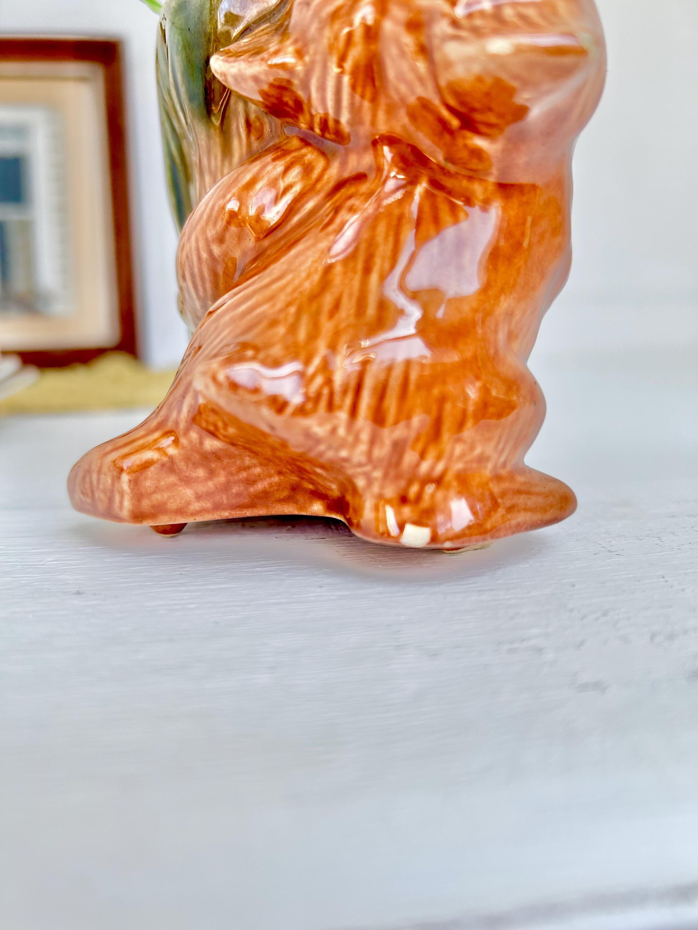 Vintage Brown Bear Ceramic Planter: Anthropomorphic Tree Stump Vase