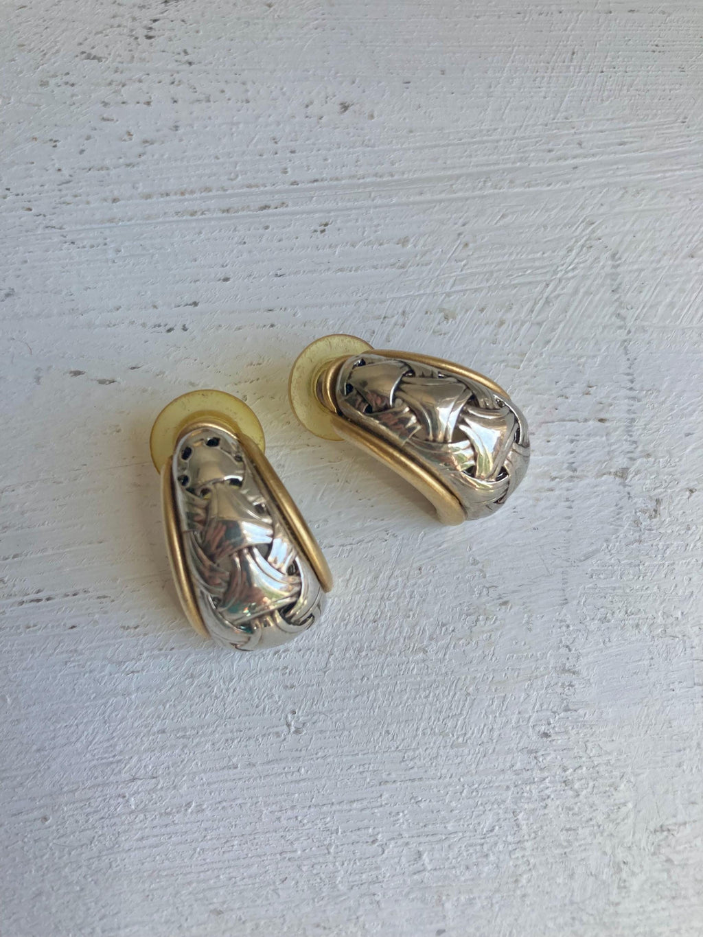 Vintage 1980s Two-Tone Half Hoop Earrings: Gold & Silver