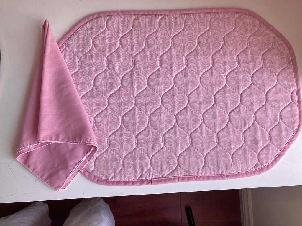 Vintage Quilted Placemat & Napkin Set: 1980s Dusty Rose Table Linens