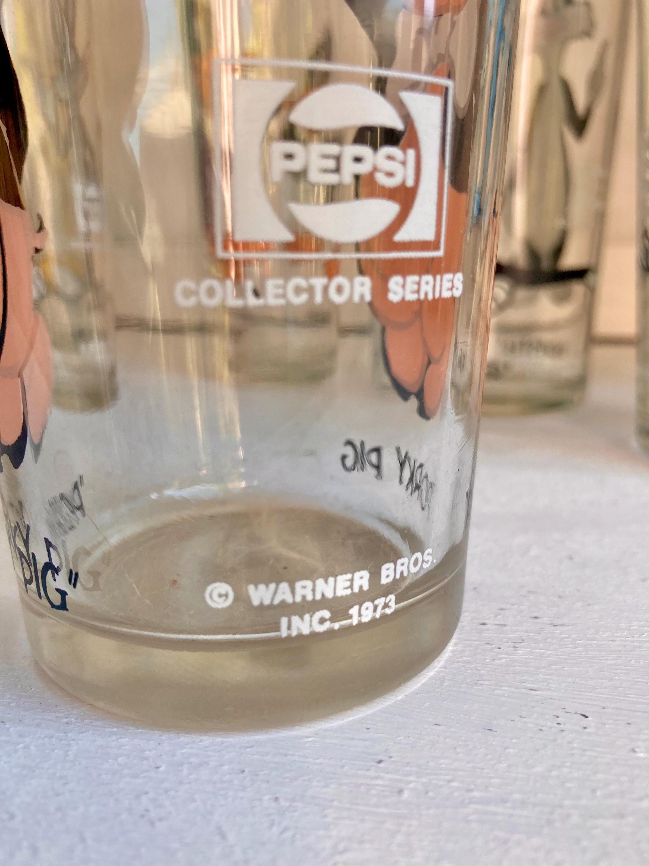 Vintage 1973 Looney Tunes Pepsi Glass - Collectible Character Drinkware