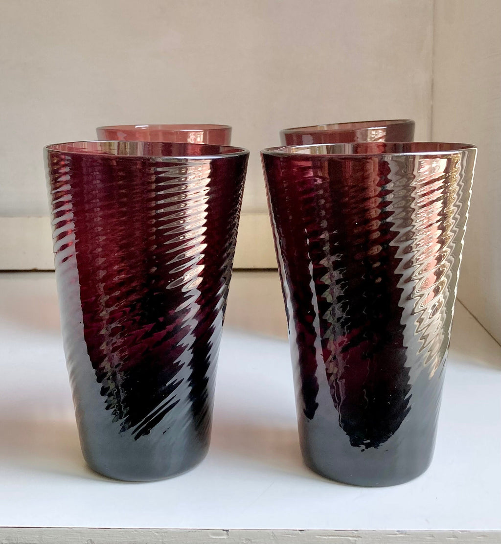 Vintage Hand Blown Amethyst Swirl Glass Tumblers - Set of 4