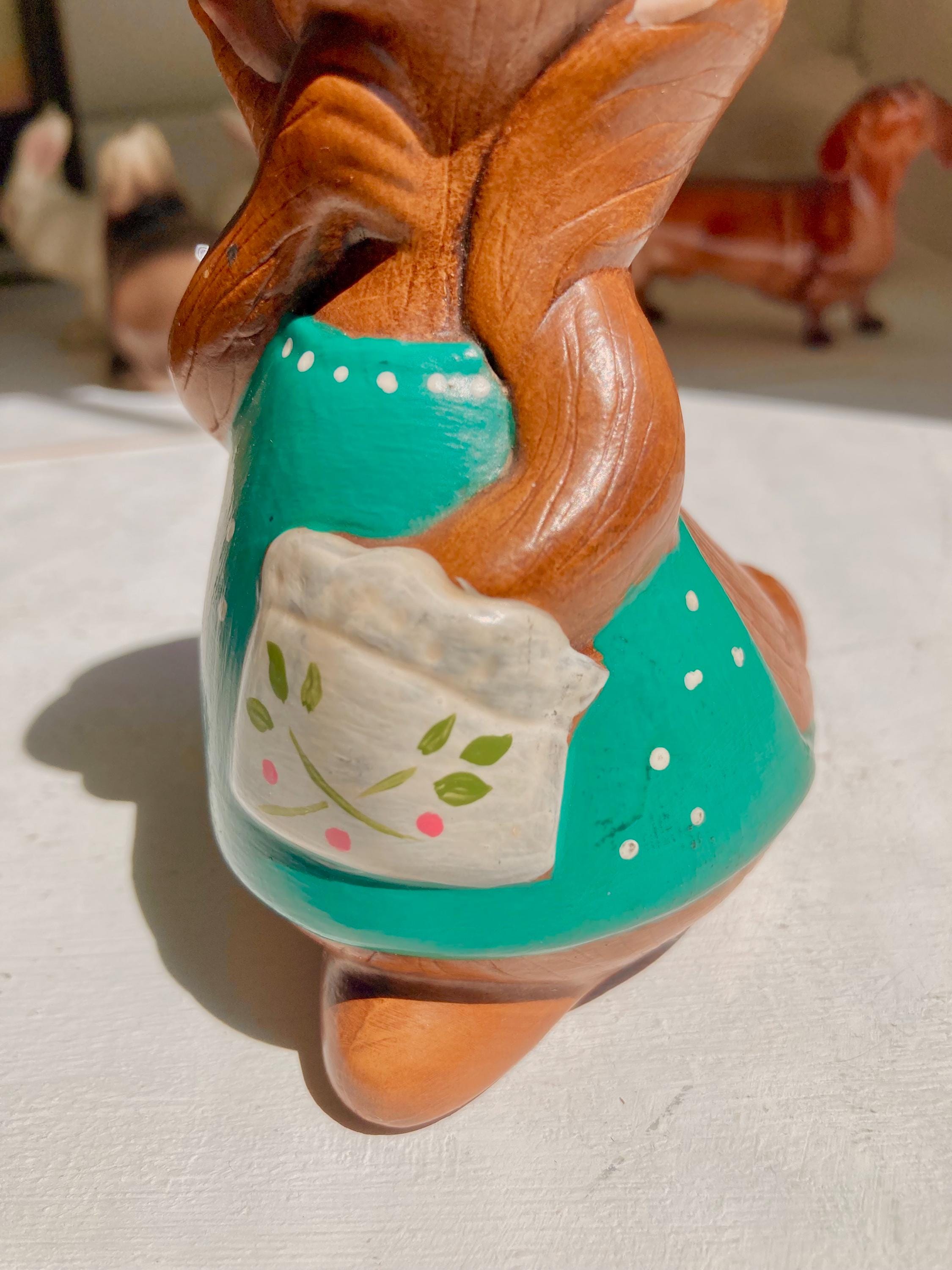 Vintage Pendelfin Lucy Pocket Rabbit Figurine: 1960s Hand-Painted Bunny