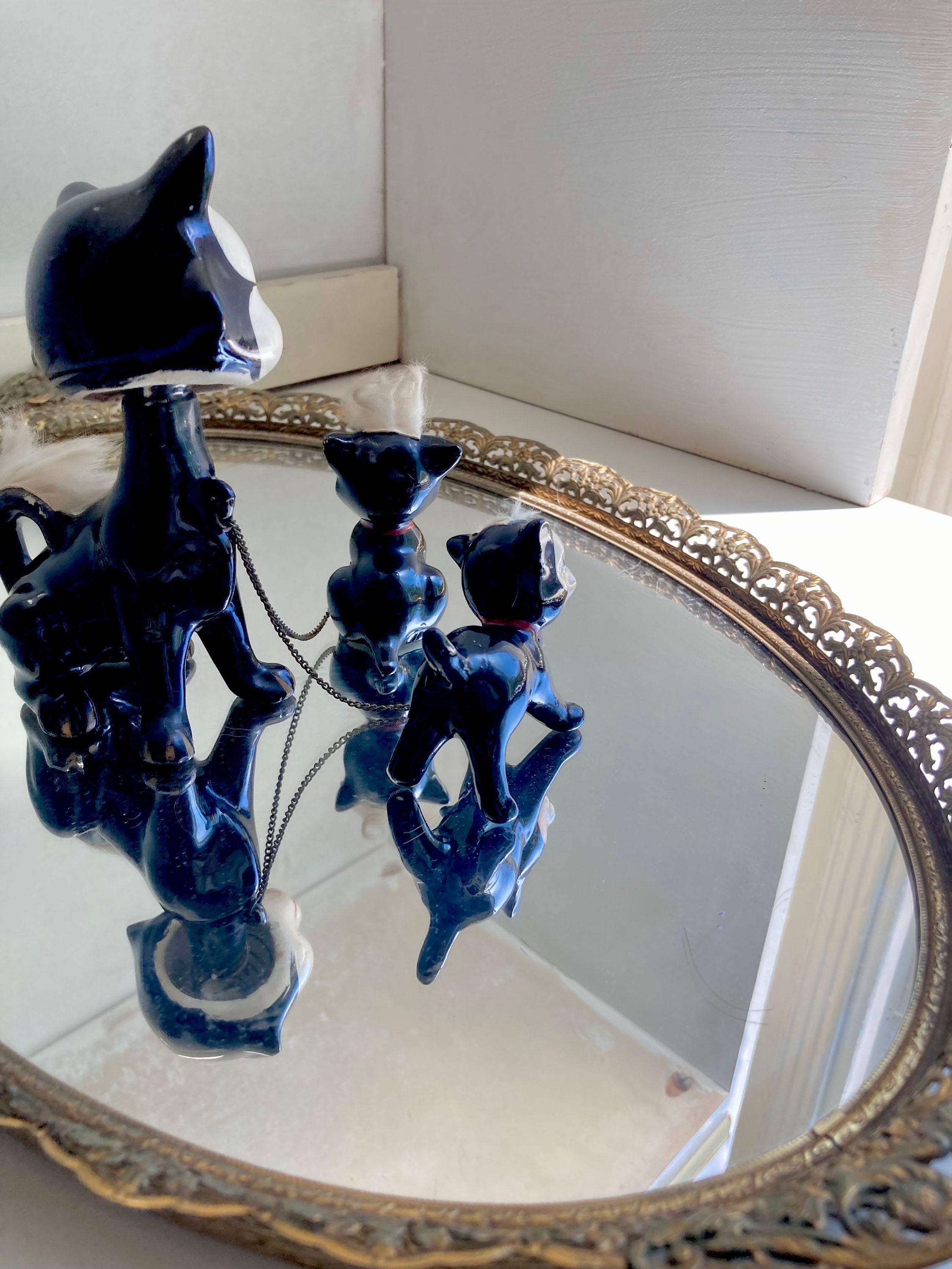 Midcentury Anthropomorphic Ceramic Bobble head Cat mom + 2 kittens - Japan