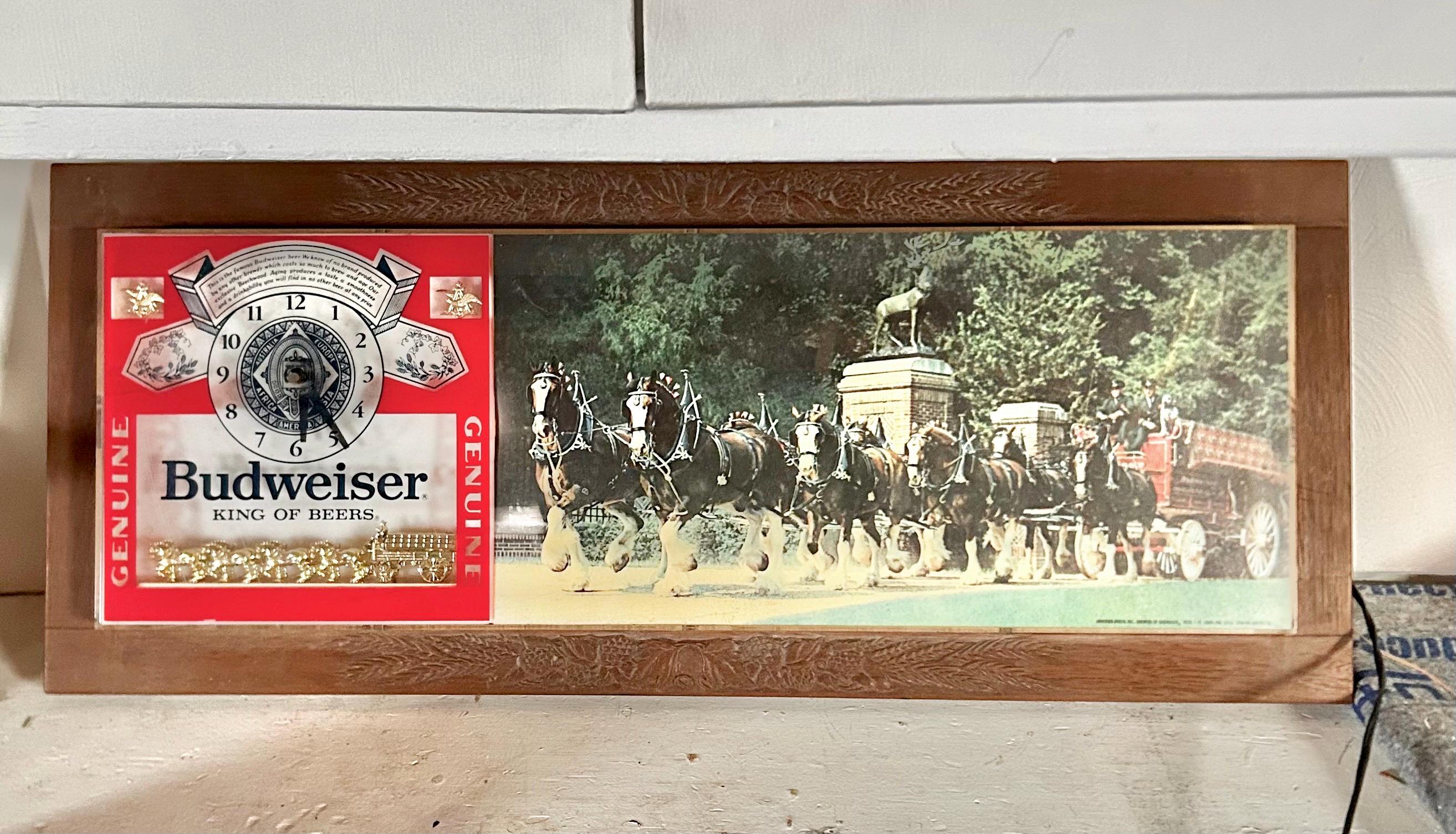 Vintage 1979 Budweiser Clydesdales Light Box Clock Sign, Working Bar Decor